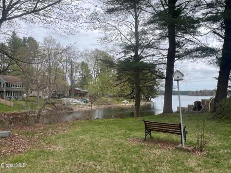 5518 Crooked Street Galway NY 12025