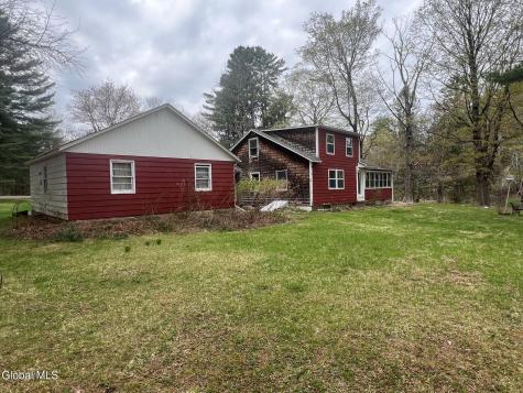 5518 Crooked Street Galway NY 12025