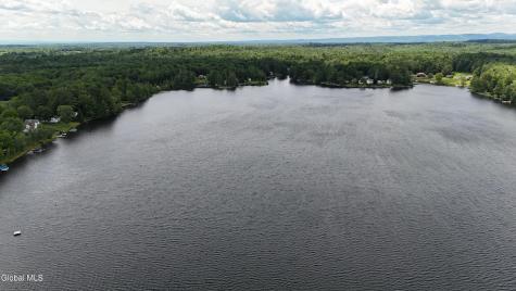 5518 Crooked Street Galway NY 12025