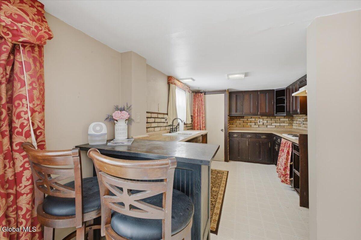 5518 Crooked Street Galway NY 12025