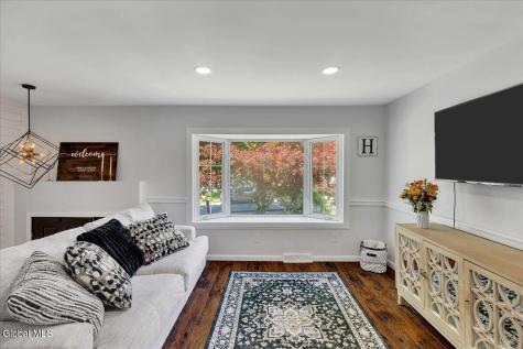 19 James Lane Troy NY 12182