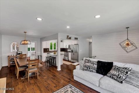19 James Lane Troy NY 12182