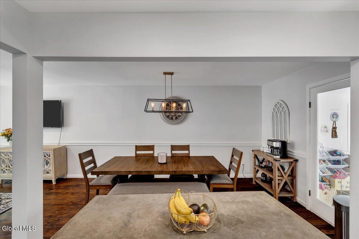19 James Lane Troy NY 12182