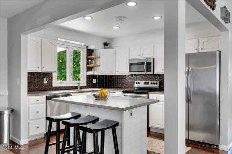 19 James Lane Troy NY 12182