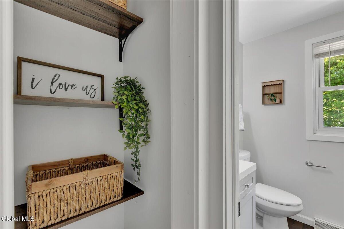 19 James Lane Troy NY 12182