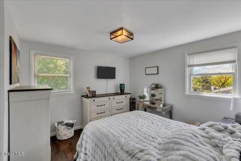 19 James Lane Troy NY 12182