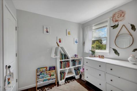 19 James Lane Troy NY 12182