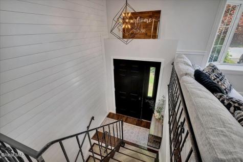 19 James Lane Troy NY 12182