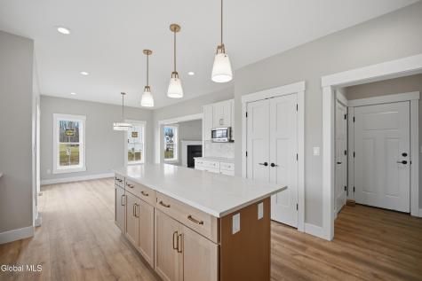 6 Royal Court Cohoes NY 12047