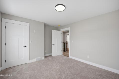 6 Royal Court Cohoes NY 12047