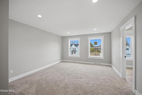 6 Royal Court Cohoes NY 12047