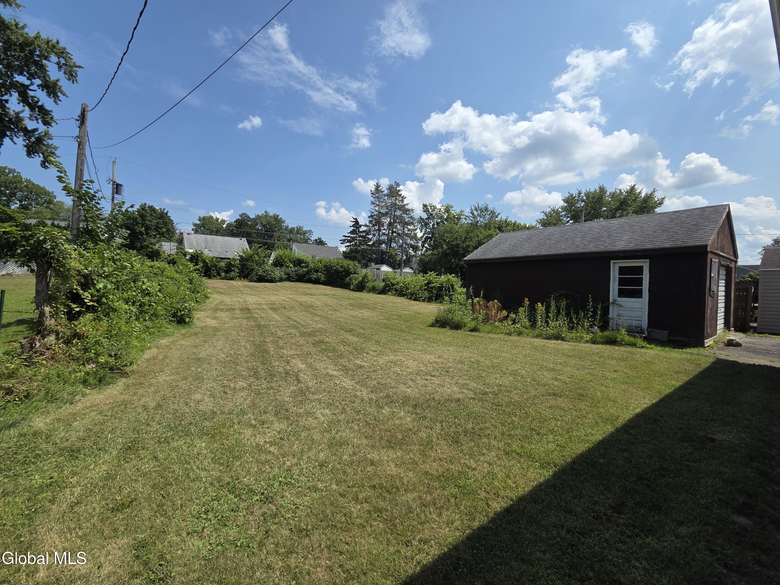 3337 Alice Street Schenectady NY 12304