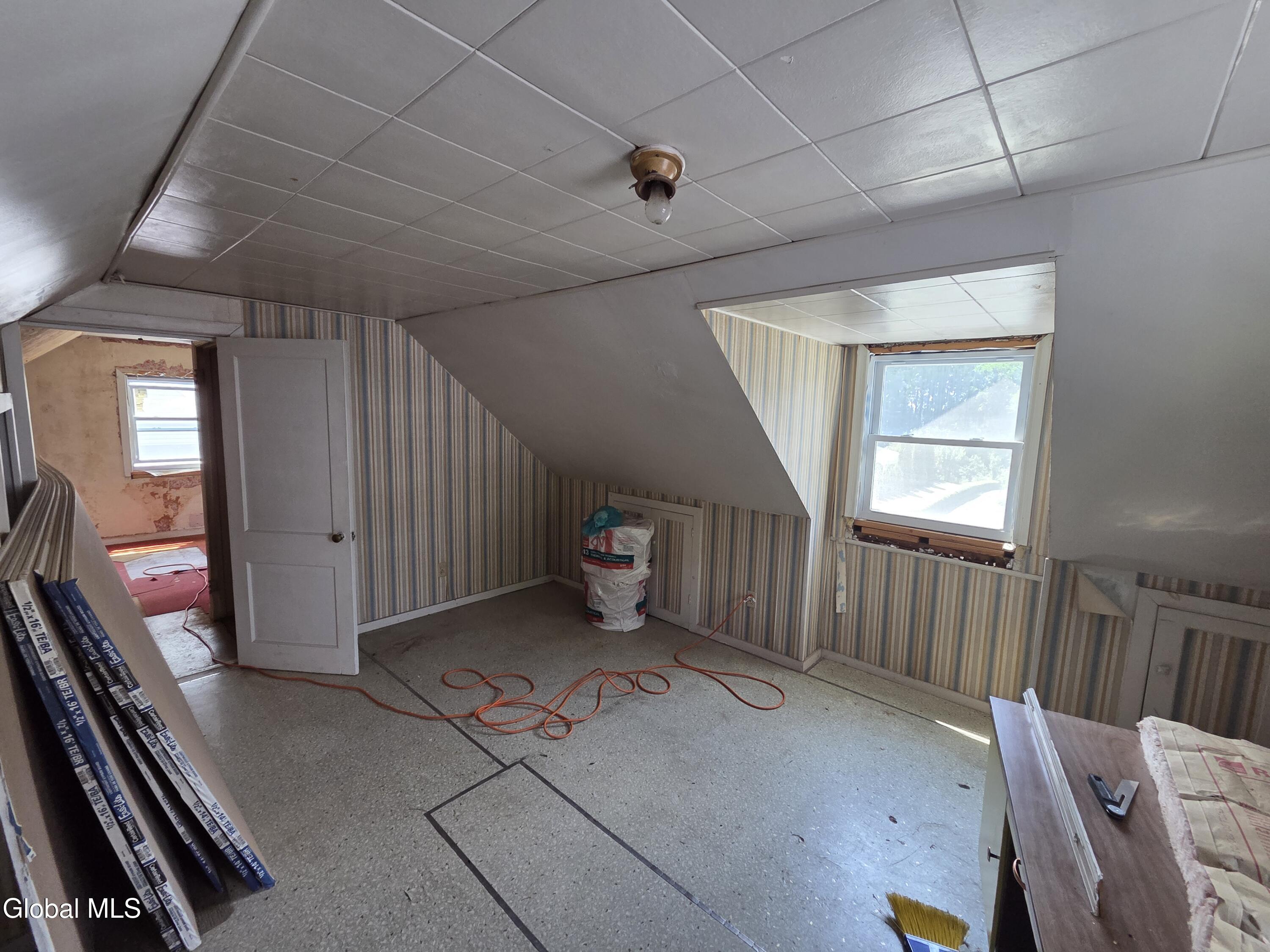 3337 Alice Street Schenectady NY 12304
