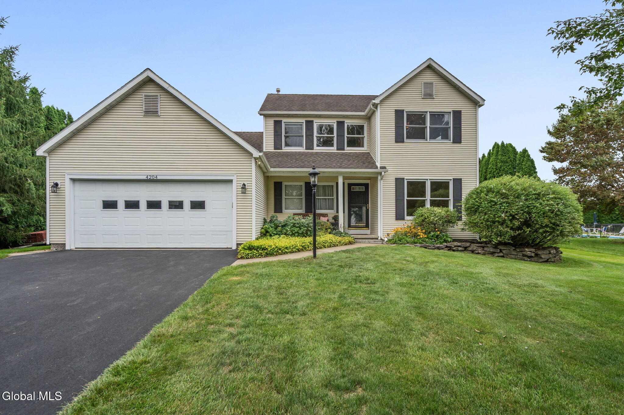 4204 Bostonian Drive Schenectady NY 12306