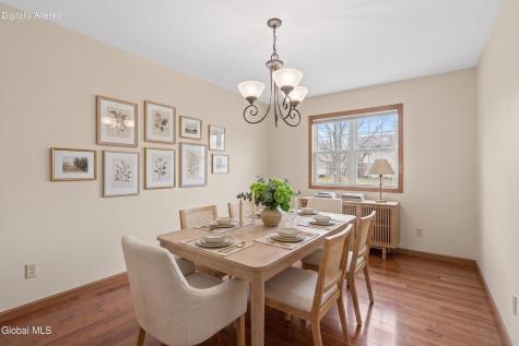 4204 Bostonian Drive Schenectady NY 12306