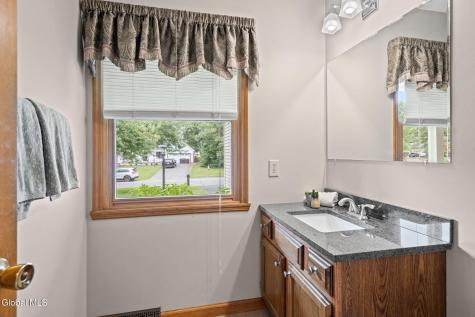 4204 Bostonian Drive Schenectady NY 12306