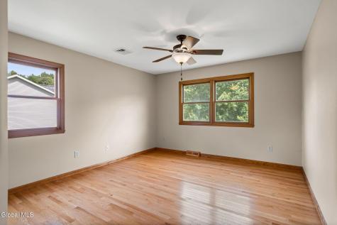 4204 Bostonian Drive Schenectady NY 12306