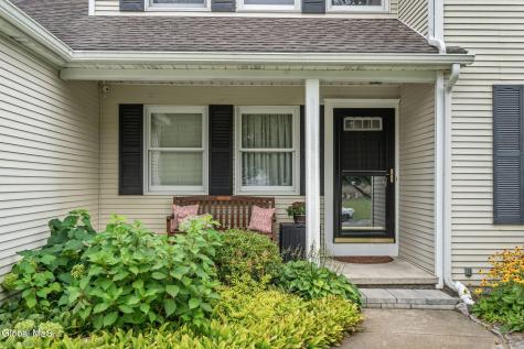 4204 Bostonian Drive Schenectady NY 12306