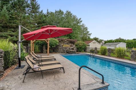 4204 Bostonian Drive Schenectady NY 12306
