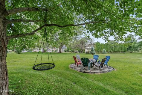 4204 Bostonian Drive Schenectady NY 12306