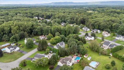 4204 Bostonian Drive Schenectady NY 12306