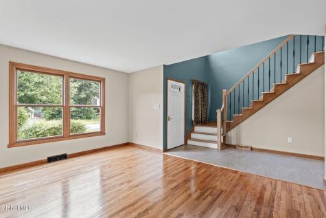 4204 Bostonian Drive Schenectady NY 12306