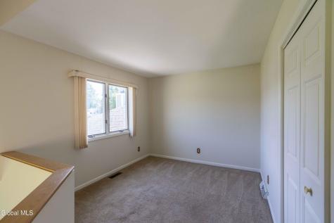 83 Pepper Lane Saratoga Springs NY 12866