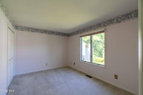 83 Pepper Lane Saratoga Springs NY 12866