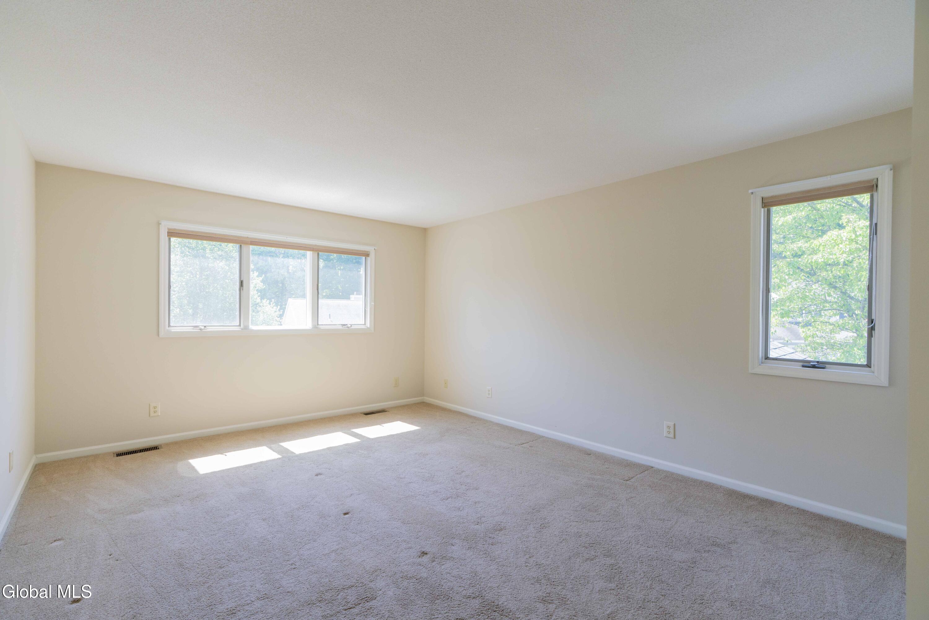 83 Pepper Lane Saratoga Springs NY 12866