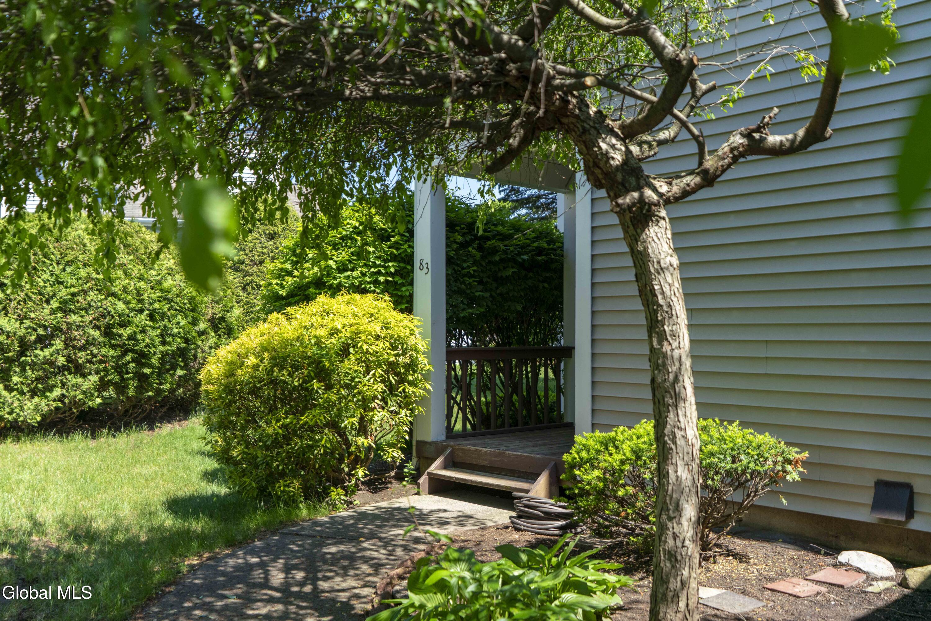 83 Pepper Lane Saratoga Springs NY 12866