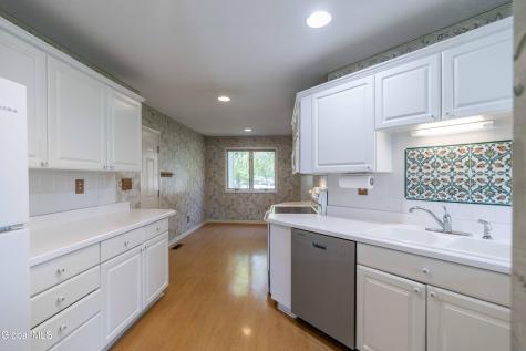 83 Pepper Lane Saratoga Springs NY 12866