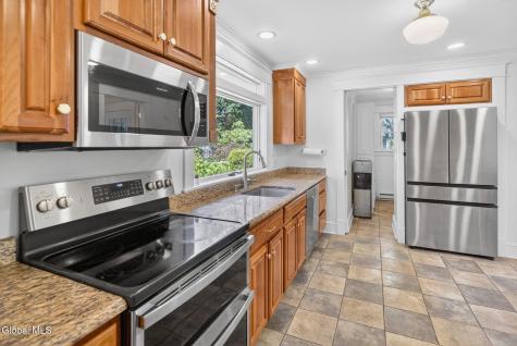 31 Sunnyside Road Scotia NY 12302