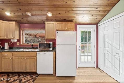 116B State Route 236 Halfmoon NY 12065