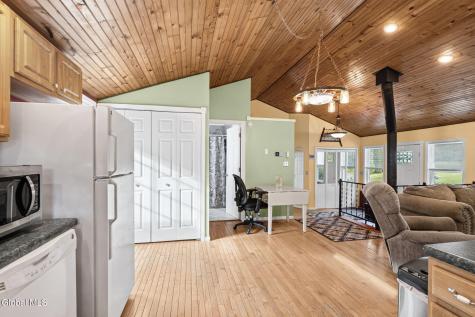 116B State Route 236 Halfmoon NY 12065