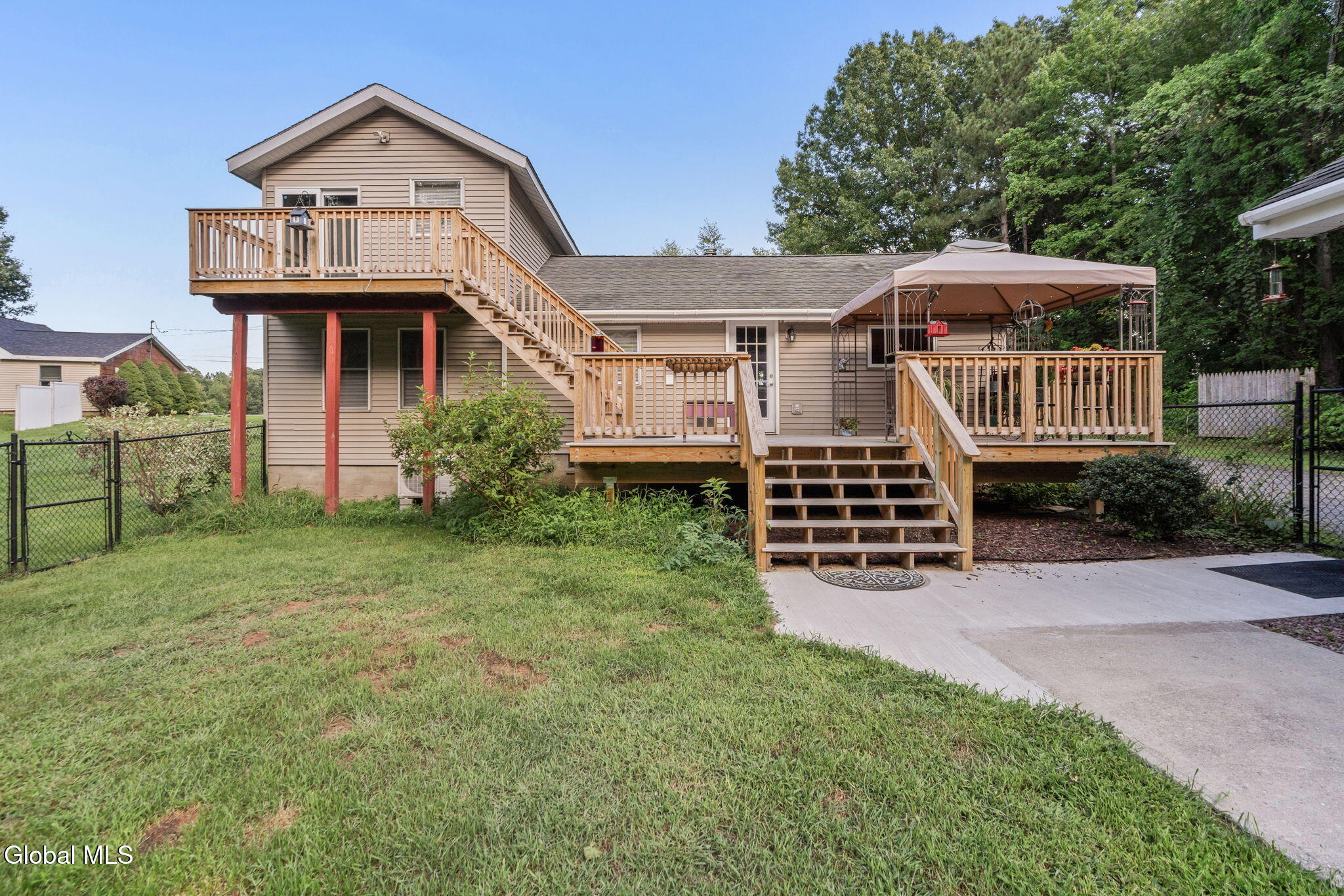 116B State Route 236 Halfmoon NY 12065