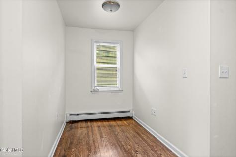 38 James Street Green Island NY 12183