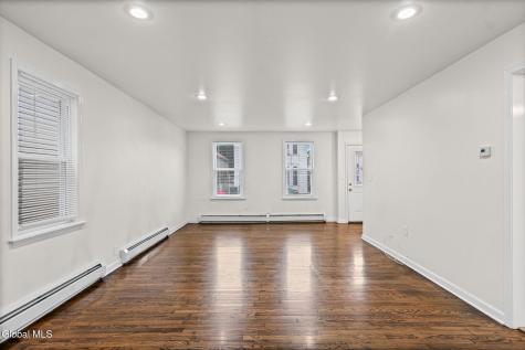 38 James Street Green Island NY 12183