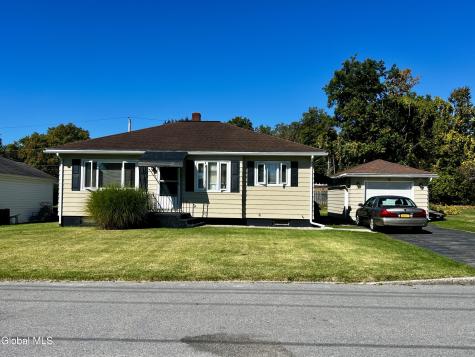 20 Peter Lane Amsterdam NY 12010