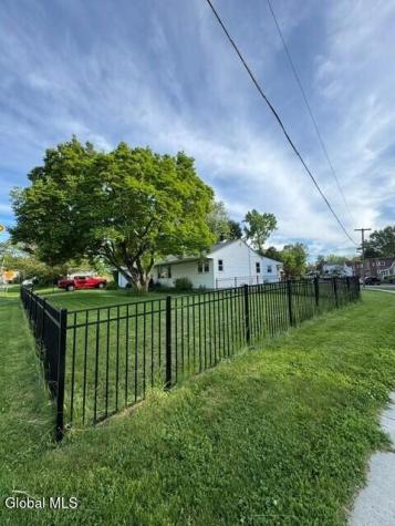 62 Glenwood Street Albany NY 12208