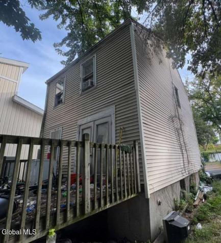 29 Emmett Street Albany NY 12204