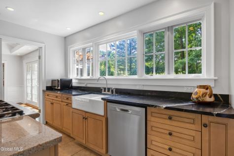 250 Bashford Road Chatham NY 12184