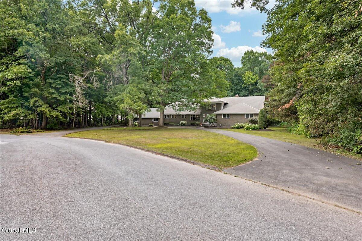 1005 Fairlane Road Rotterdam NY 12306