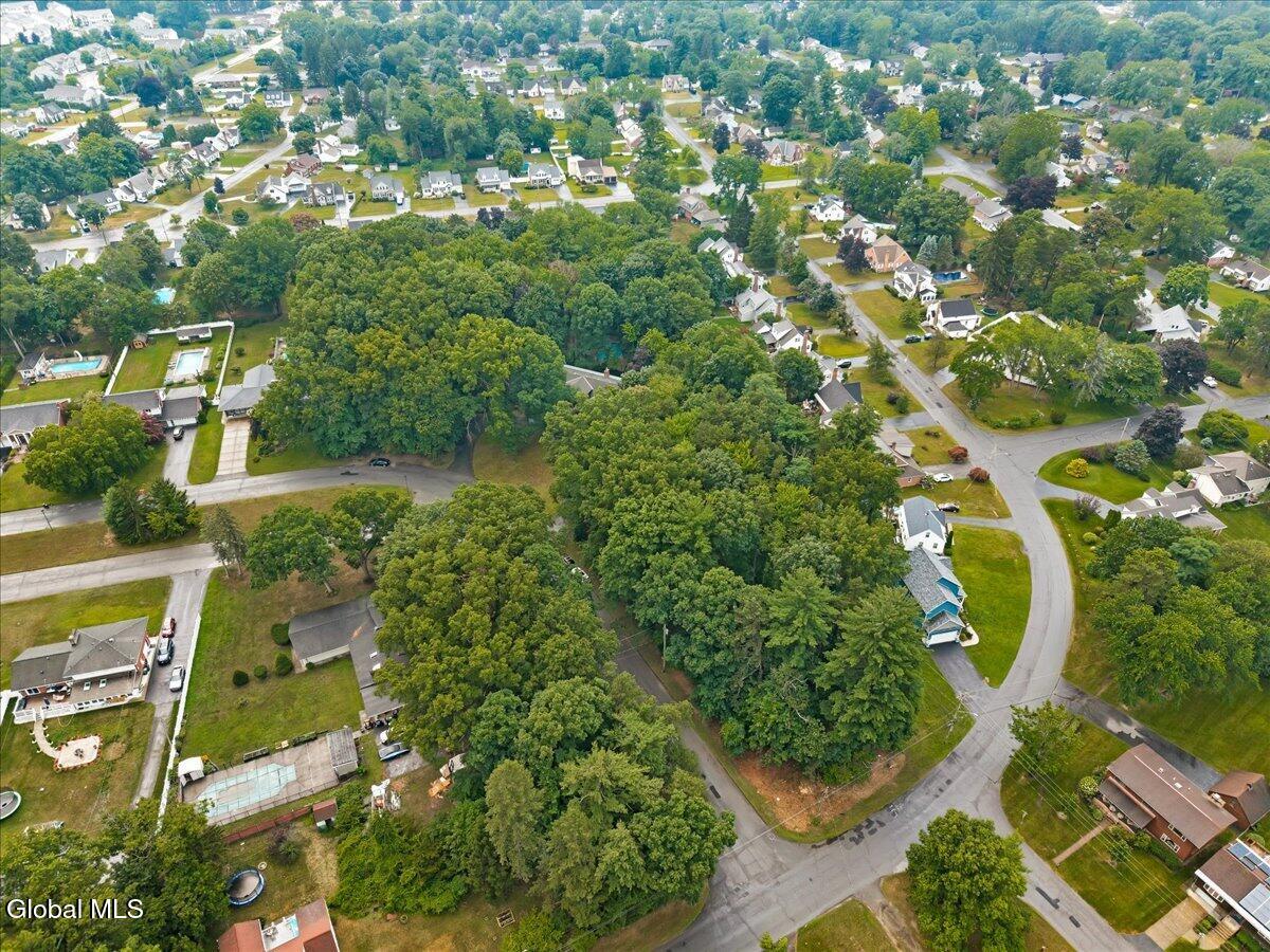 1005 Fairlane Road Rotterdam NY 12306