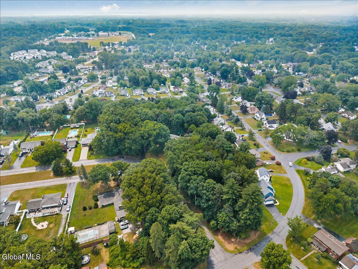 1005 Fairlane Road Rotterdam NY 12306