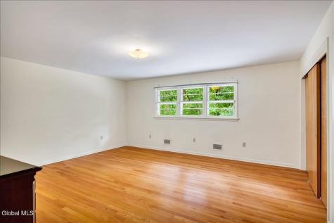 1005 Fairlane Road Rotterdam NY 12306