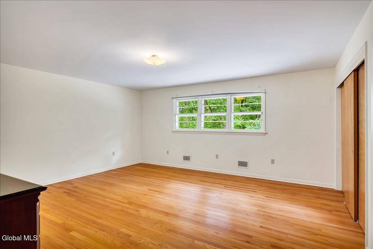 1005 Fairlane Road Rotterdam NY 12306