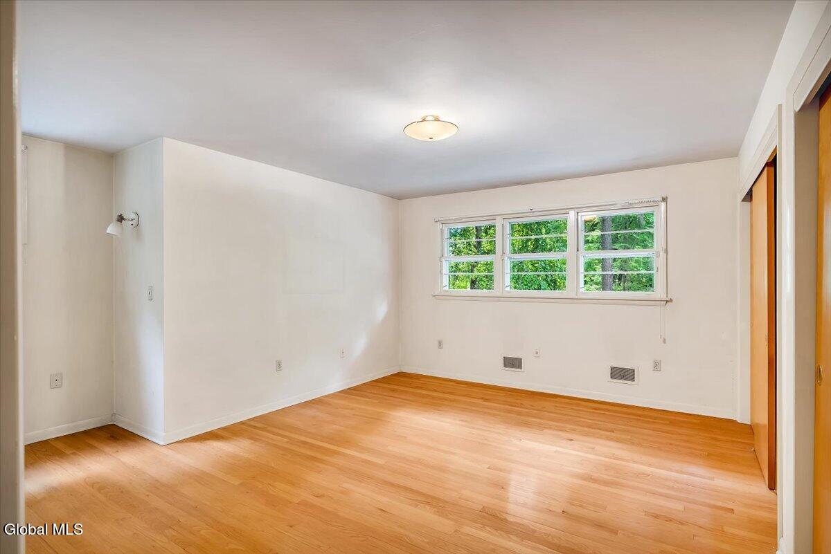 1005 Fairlane Road Rotterdam NY 12306