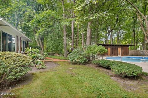 1005 Fairlane Road Rotterdam NY 12306