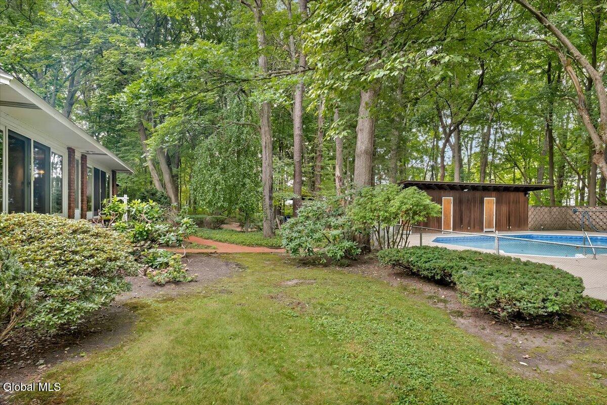 1005 Fairlane Road Rotterdam NY 12306