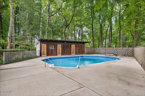 1005 Fairlane Road Rotterdam NY 12306